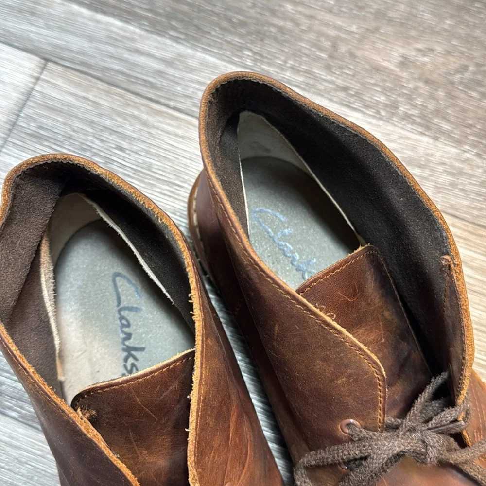 Clarks men’s chukka boots size 11 (d192)